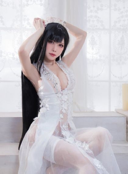 国产精品白嫩久久久久久_高清完整在线观看