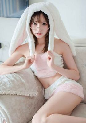 欧美精品免费视频在线_字幕高清版在线观看