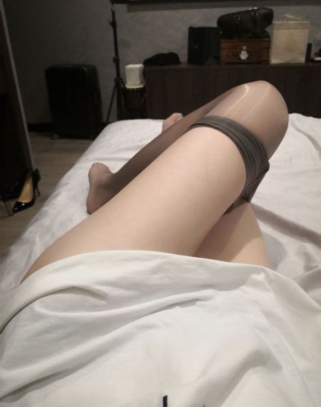 美女热舞超清_粤语中字在线观看