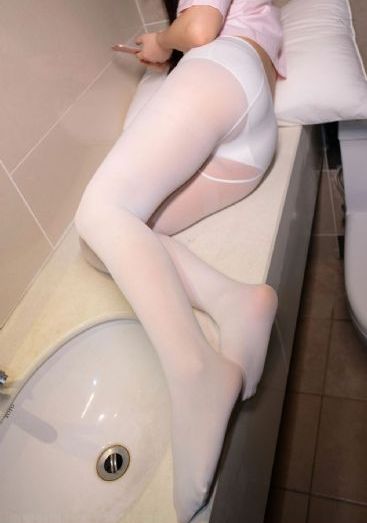 丰满饥渴老熟妇毛茸茸_BD国语全集免费观看