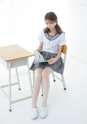 电脑桌面壁纸欧美女孩_高清电影免费在线
