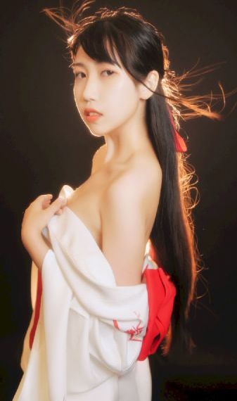 美女国产b_BD免费在线播放
