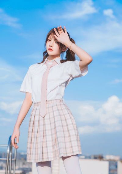 日韩精品最新在线琪琪色原网站_DVD免费观看