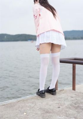 欧美歌曲五月的天空_1080P手机在线看