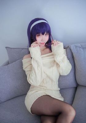 欧美成熟稳重的女人_超清最新电影在线观看