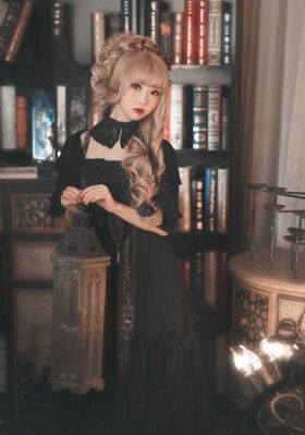 欧美皮肤穿衣搭配_BD韩语动漫在线观看